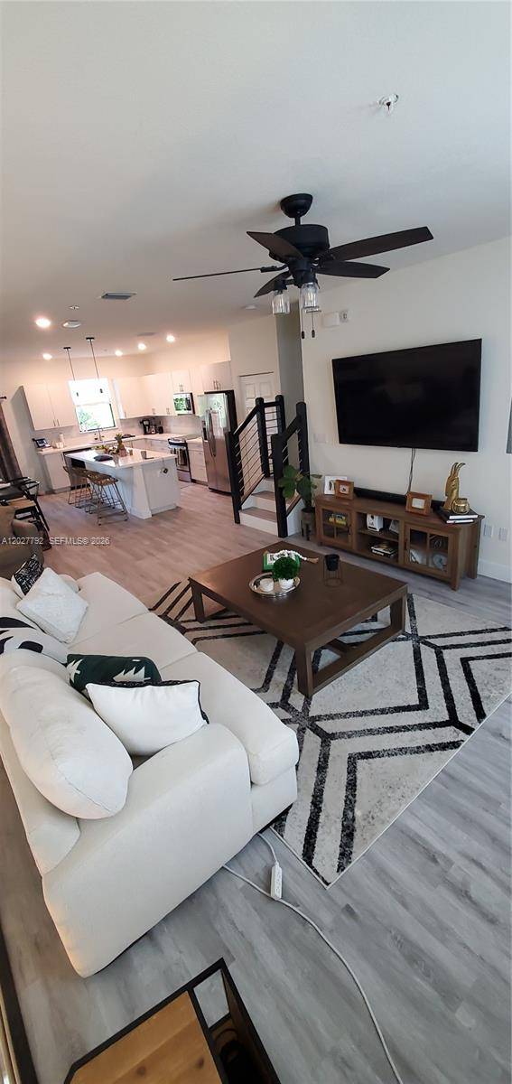 10473 NW 82nd StDoral - Condo/Co-Op/Annual,Condo condo unit 11 - picture