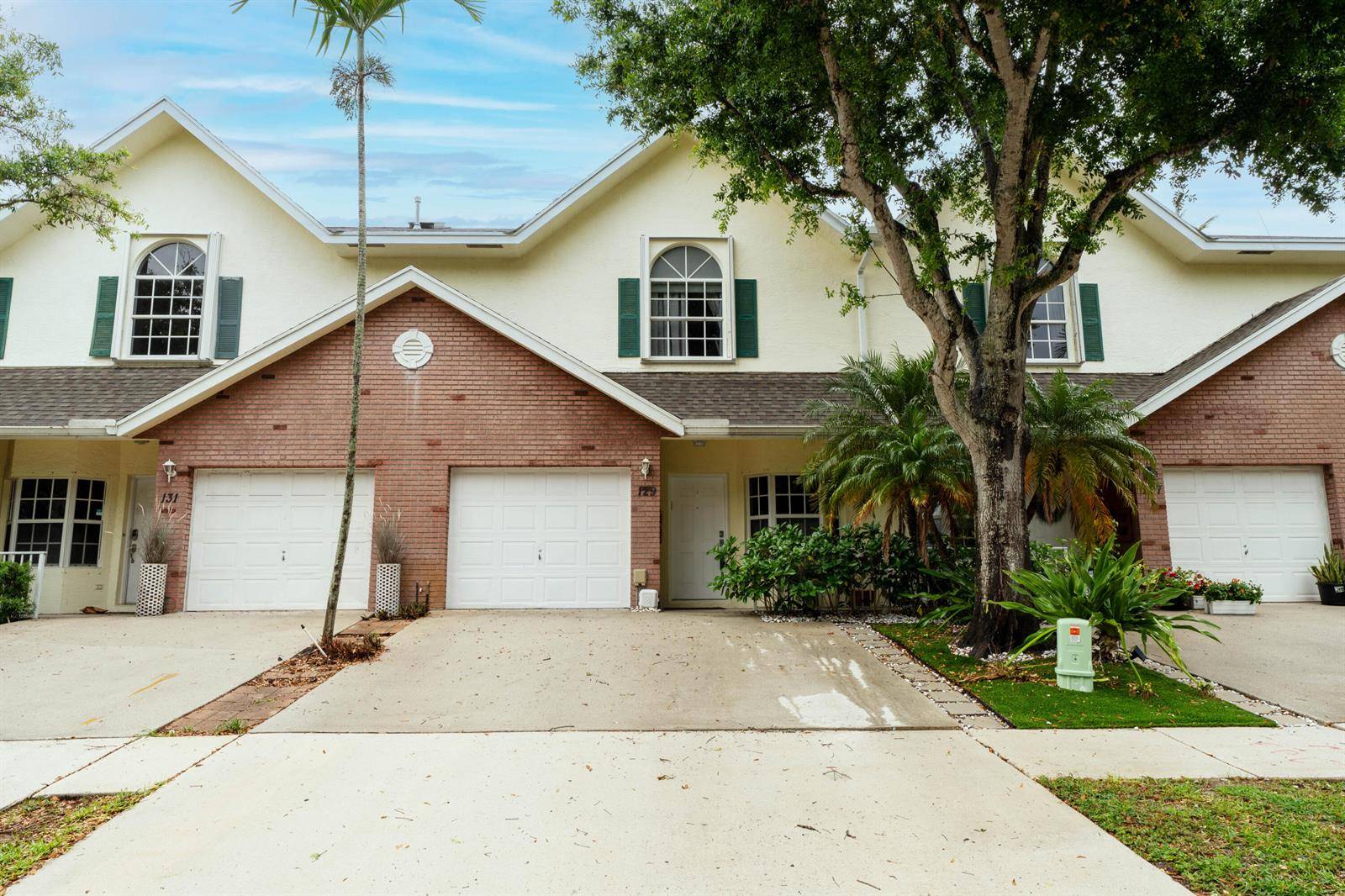 129 SpruceBoynton Beach - picture