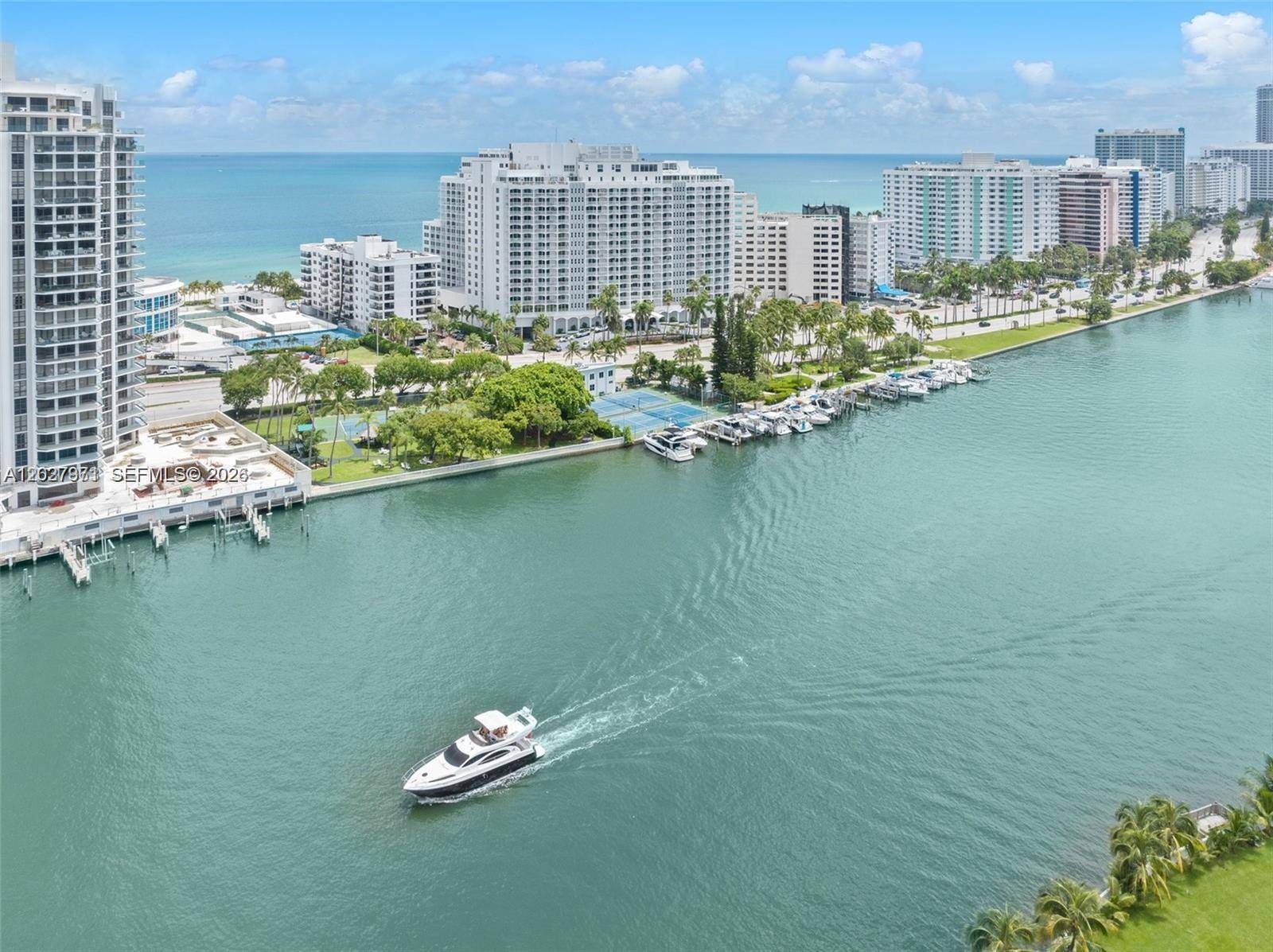 5401 Collins AveMiami Beach - Condo/Co-Op/Annual,Co-Op condo unit 807 - picture