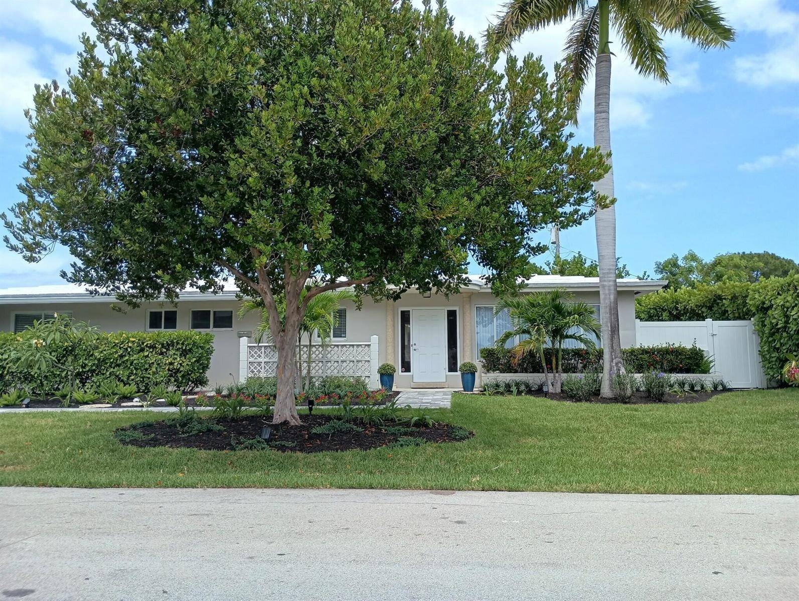 4454 W TradewindsLauderdale By The Sea - picture