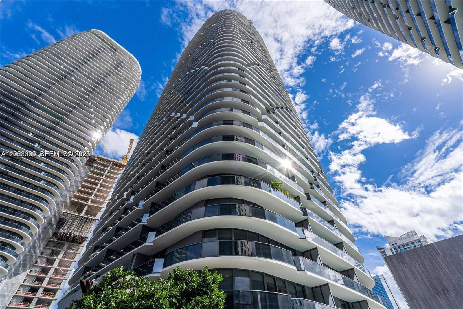 45 SW 9th StMiami - Condo/Co-Op/Annual,Condo condo unit 2204 - picture