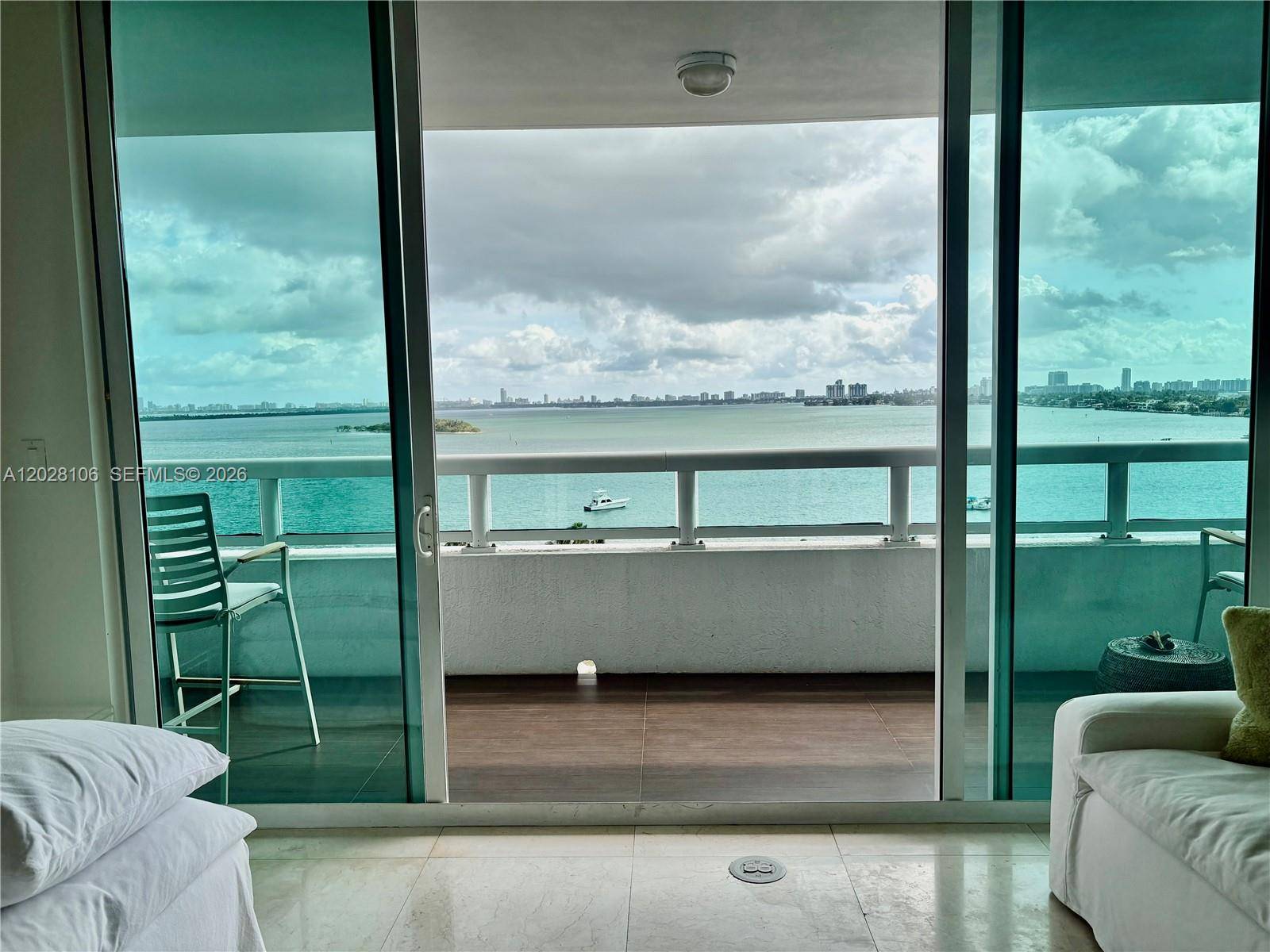1800 N Bayshore DrMiami - Condo/Co-Op/Annual,Condo condo unit 905 - picture