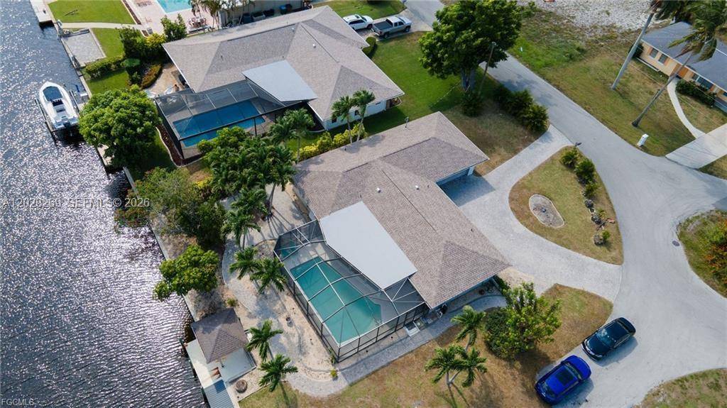 1138 N Lucerne AveCape Coral - picture