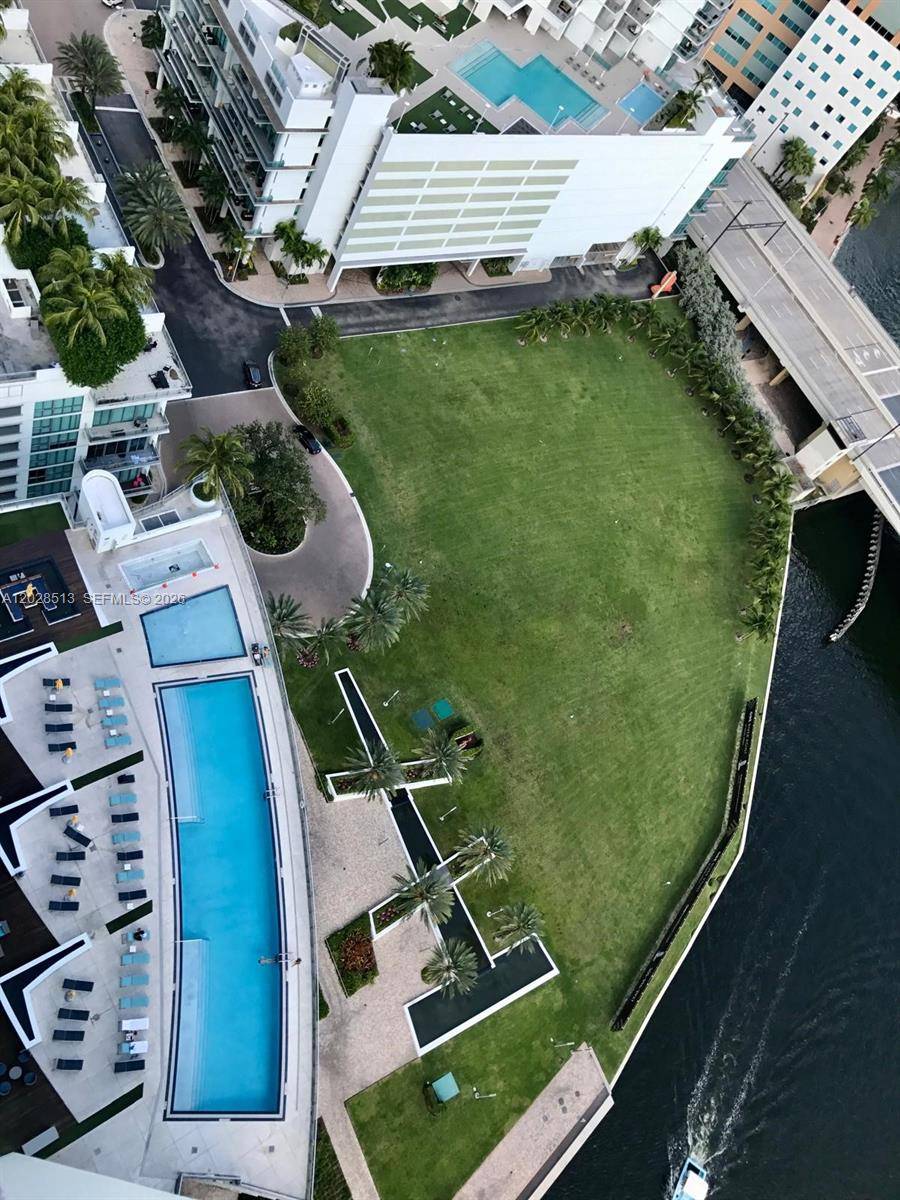 92 SW 3rd StMiami - Condo/Co-Op/Annual,Condo condo unit 3712 - picture