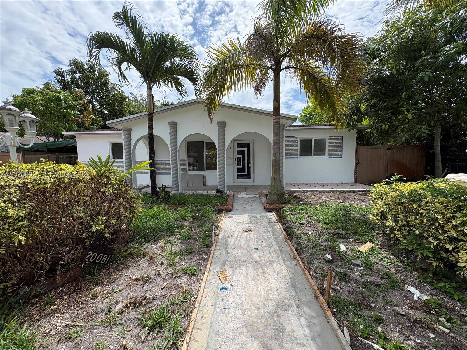 20081 NW 15th AveMiami Gardens - picture