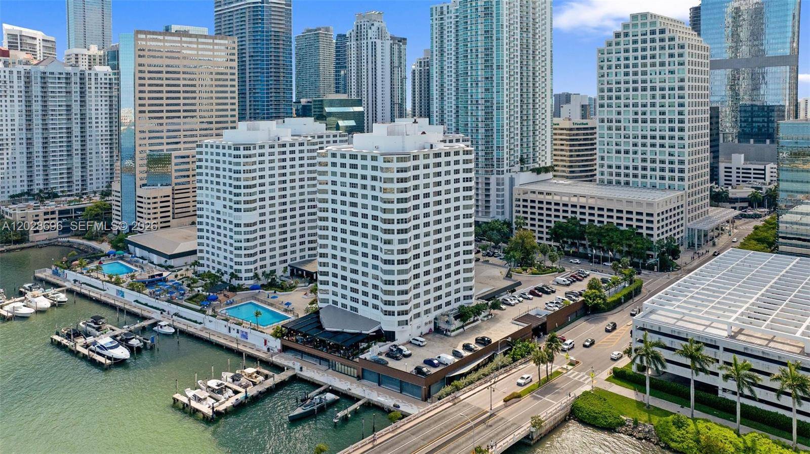 801 Brickell Bay DrMiami - Condo/Co-Op/Annual,Condo condo unit 361 - picture