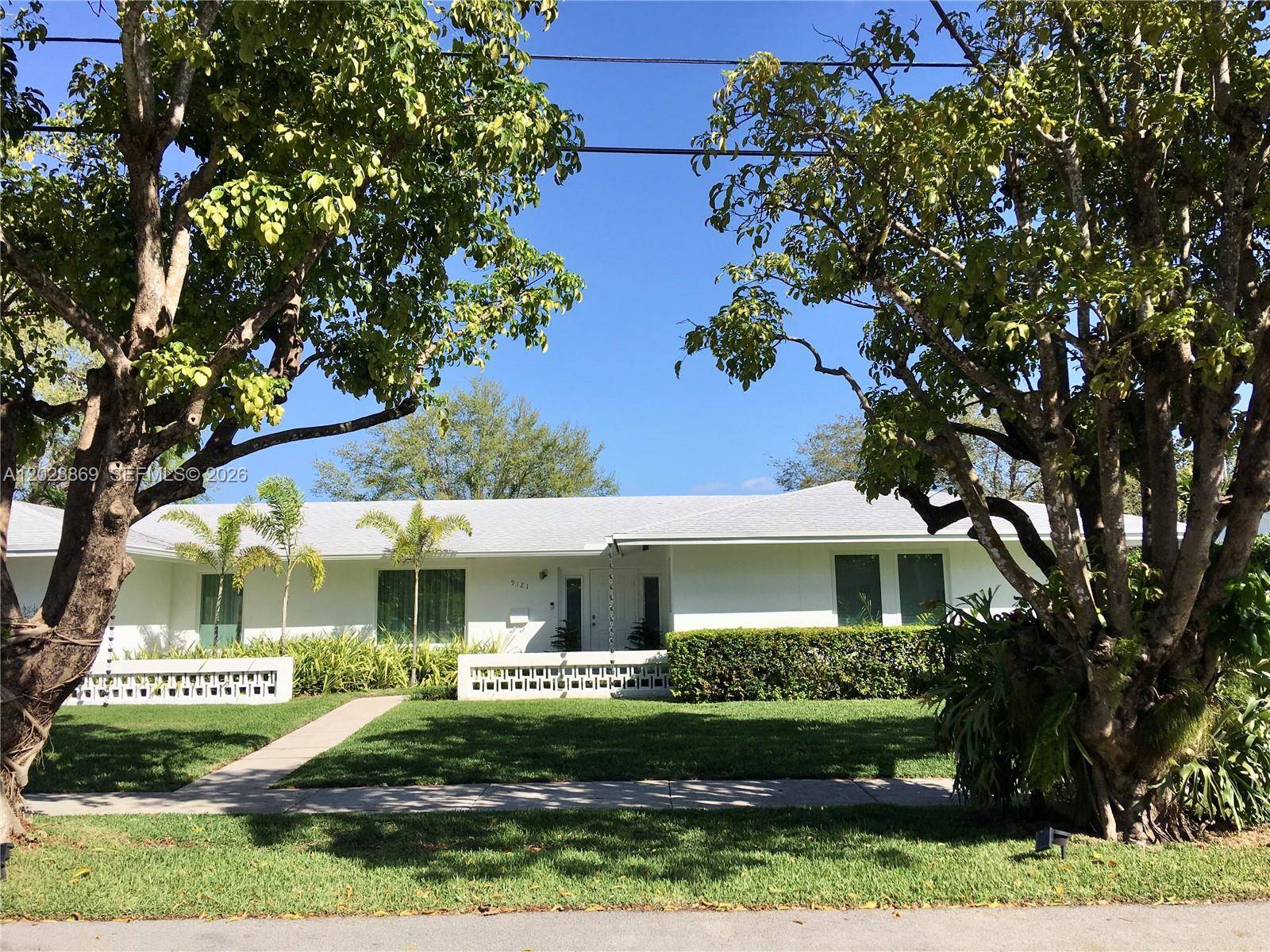 9121 SW 85th StMiami - picture