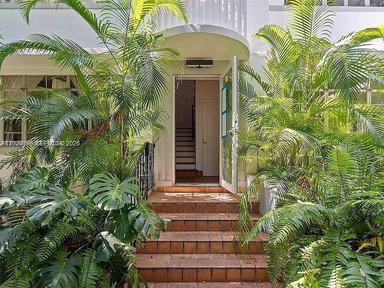 817 Lenox AveMiami Beach - Apartments-Annual,Condo condo unit 5 - picture
