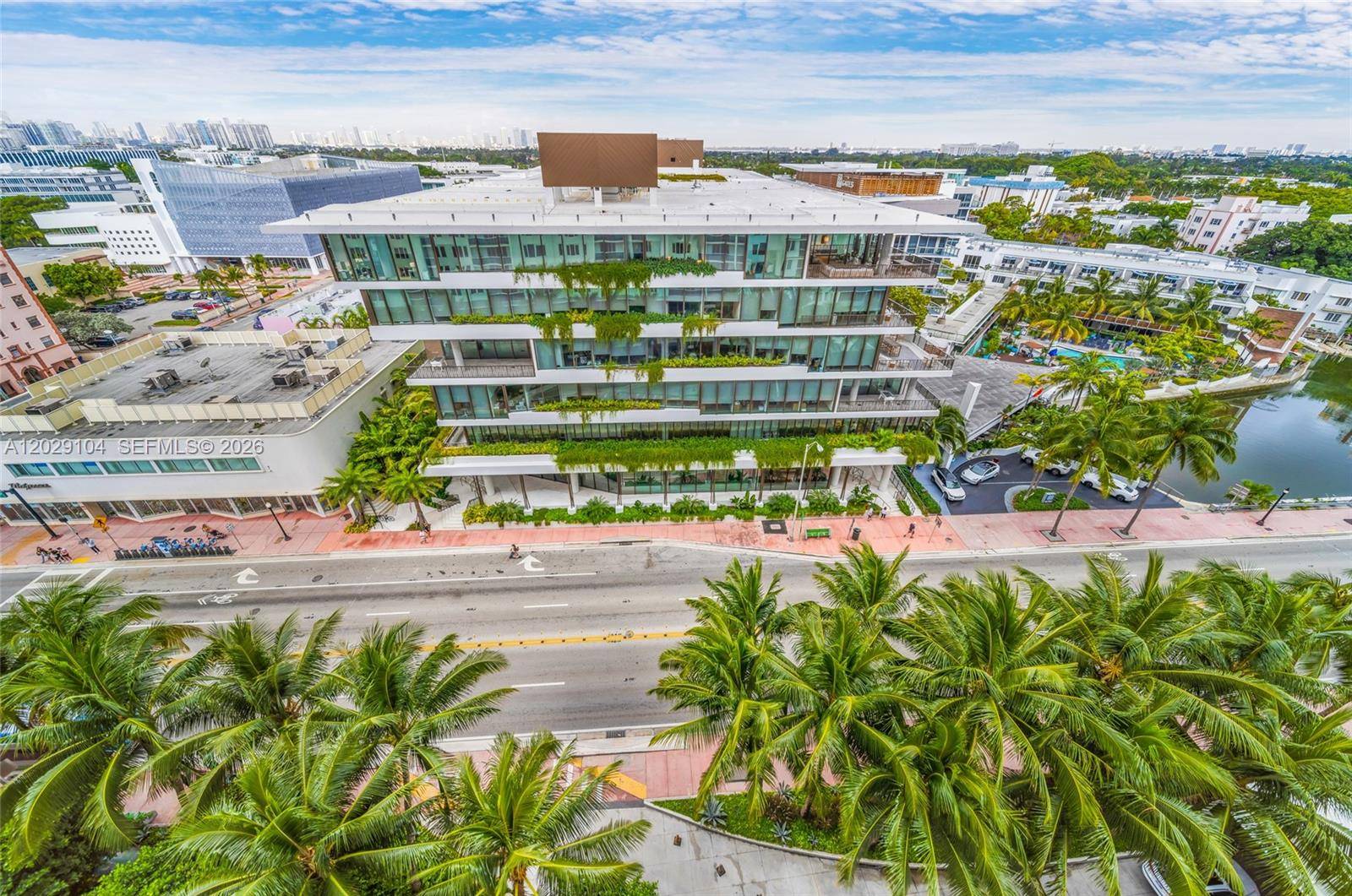 2301 Collins AveMiami Beach - Condo/Co-Op/Annual,Condo condo unit 1030 - picture