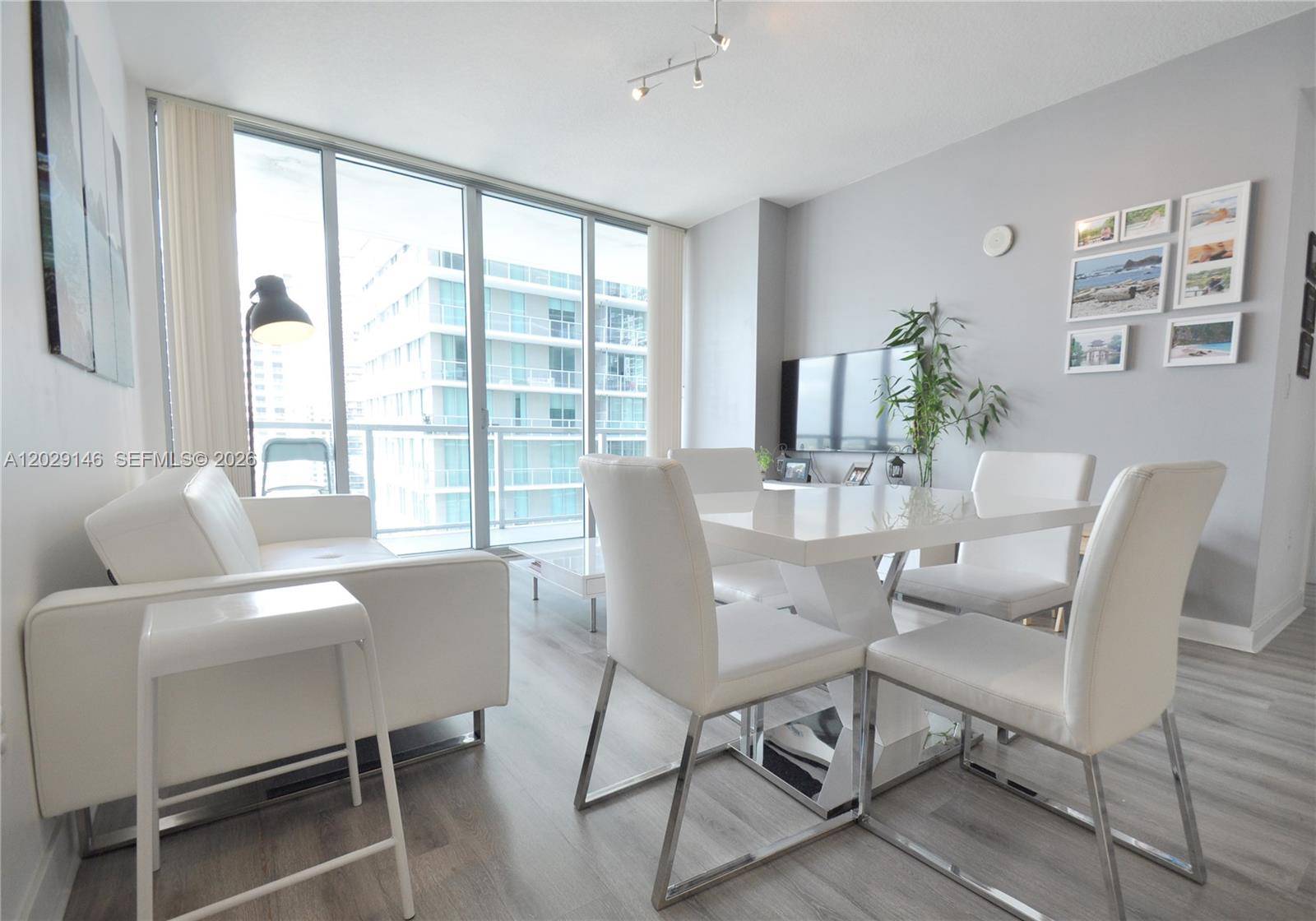 79 SW 12th StMiami - Condo/Co-Op/Annual,Condo condo unit 2410-S - picture