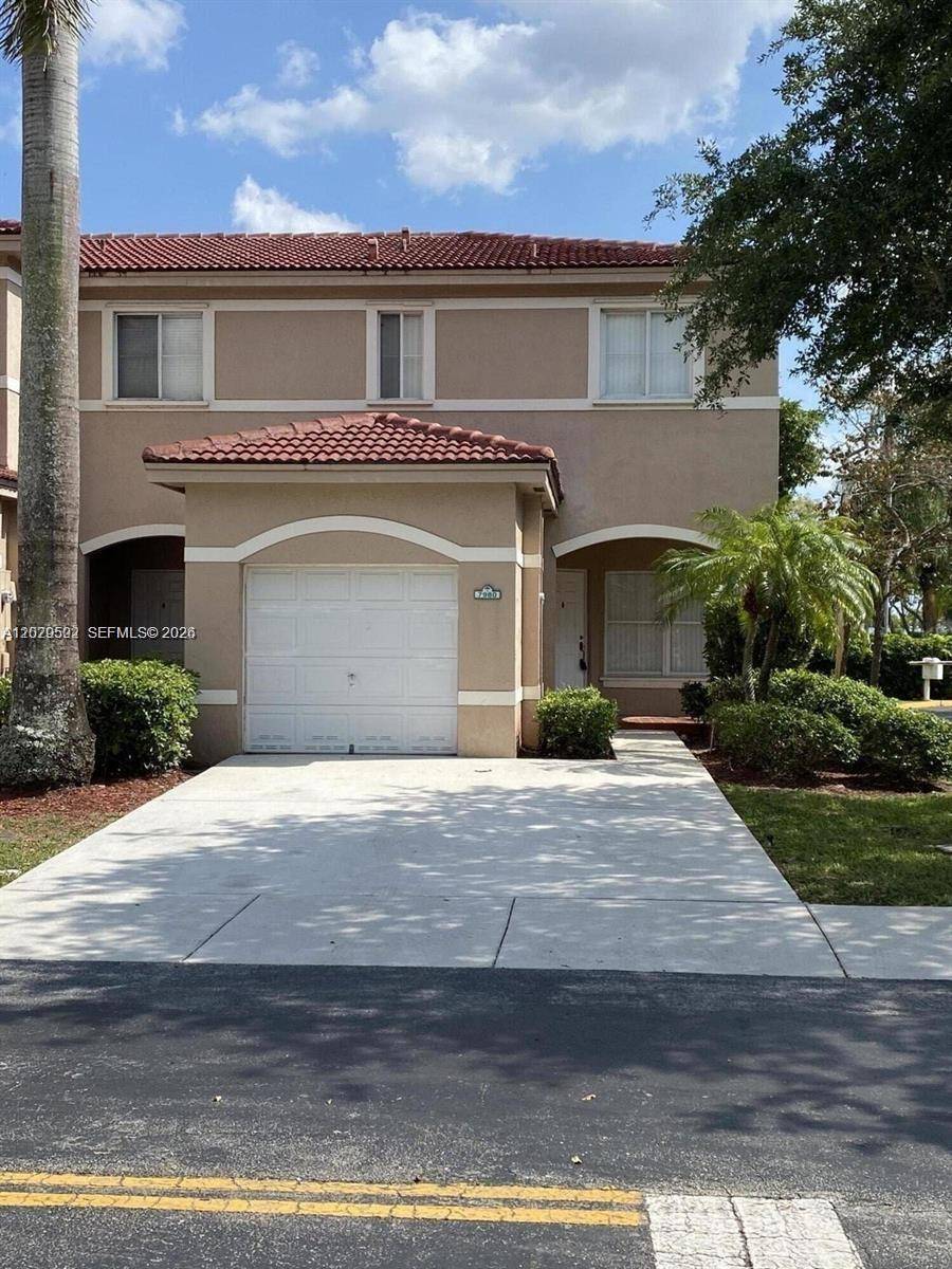 7980 S Southwood CirDavie - picture