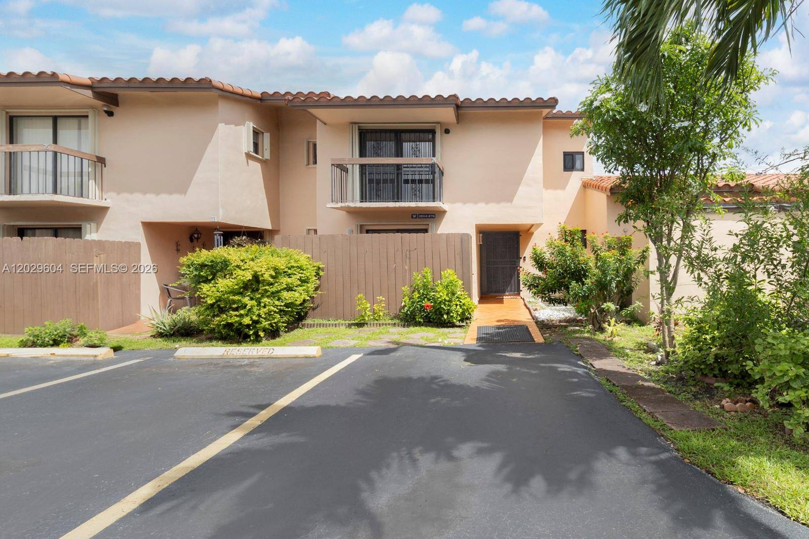 3804 SW 79th AveMiami - Townhouse/Villa-Annual,Townhouse condo unit 76 - picture