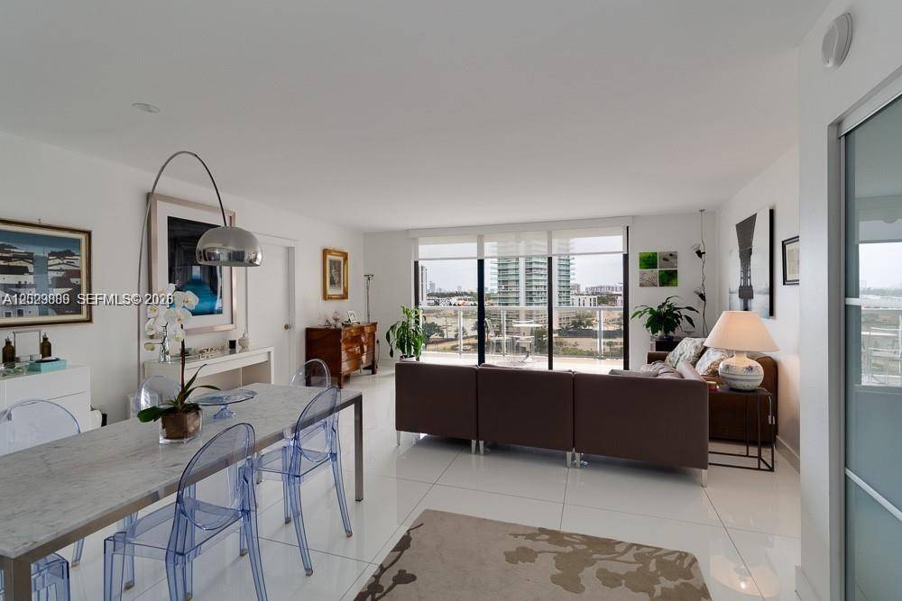 9 Island AveMiami Beach - Condo/Co-Op/Annual,Condo condo unit 1111 - picture