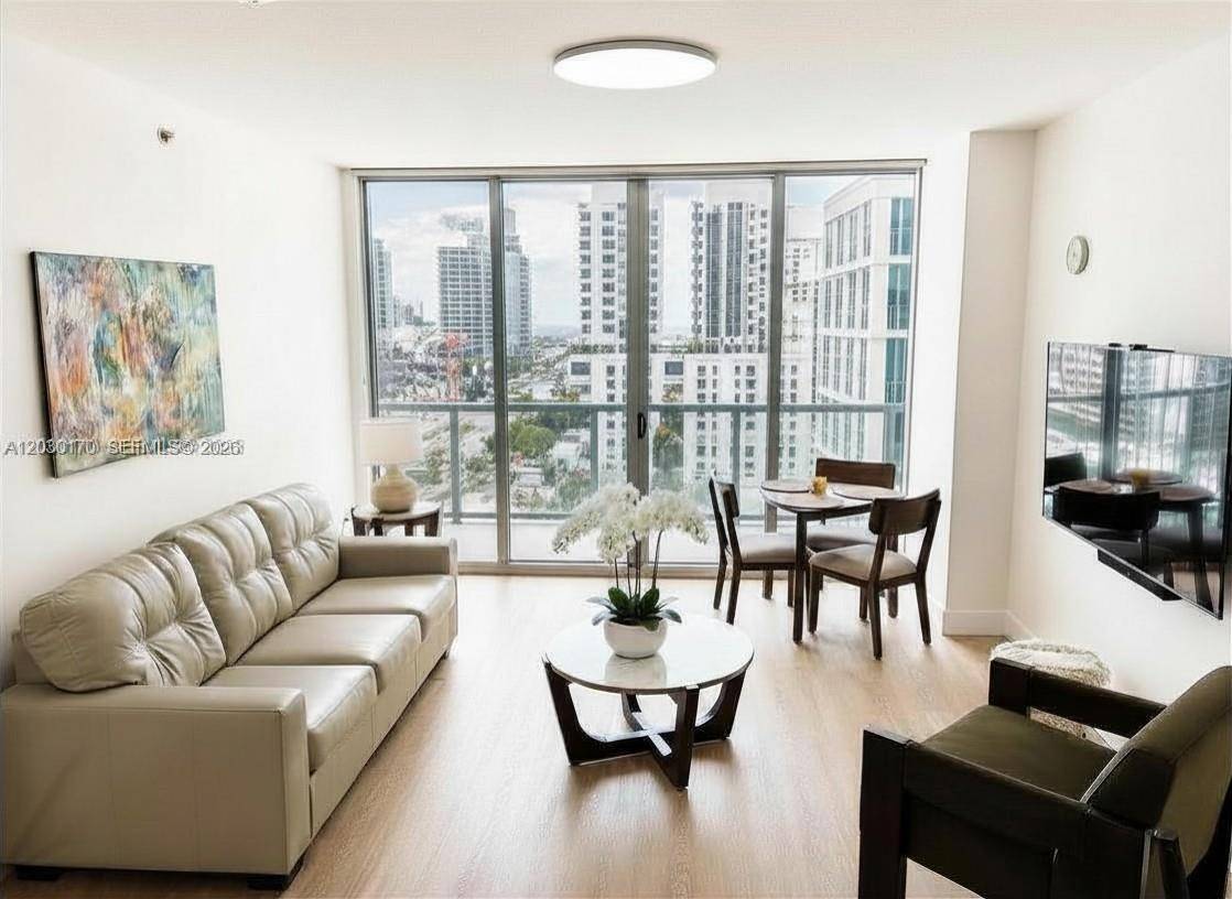 79 SW 12th StMiami - Condo/Co-Op/Seasonal,Condo condo unit 1710-S - picture
