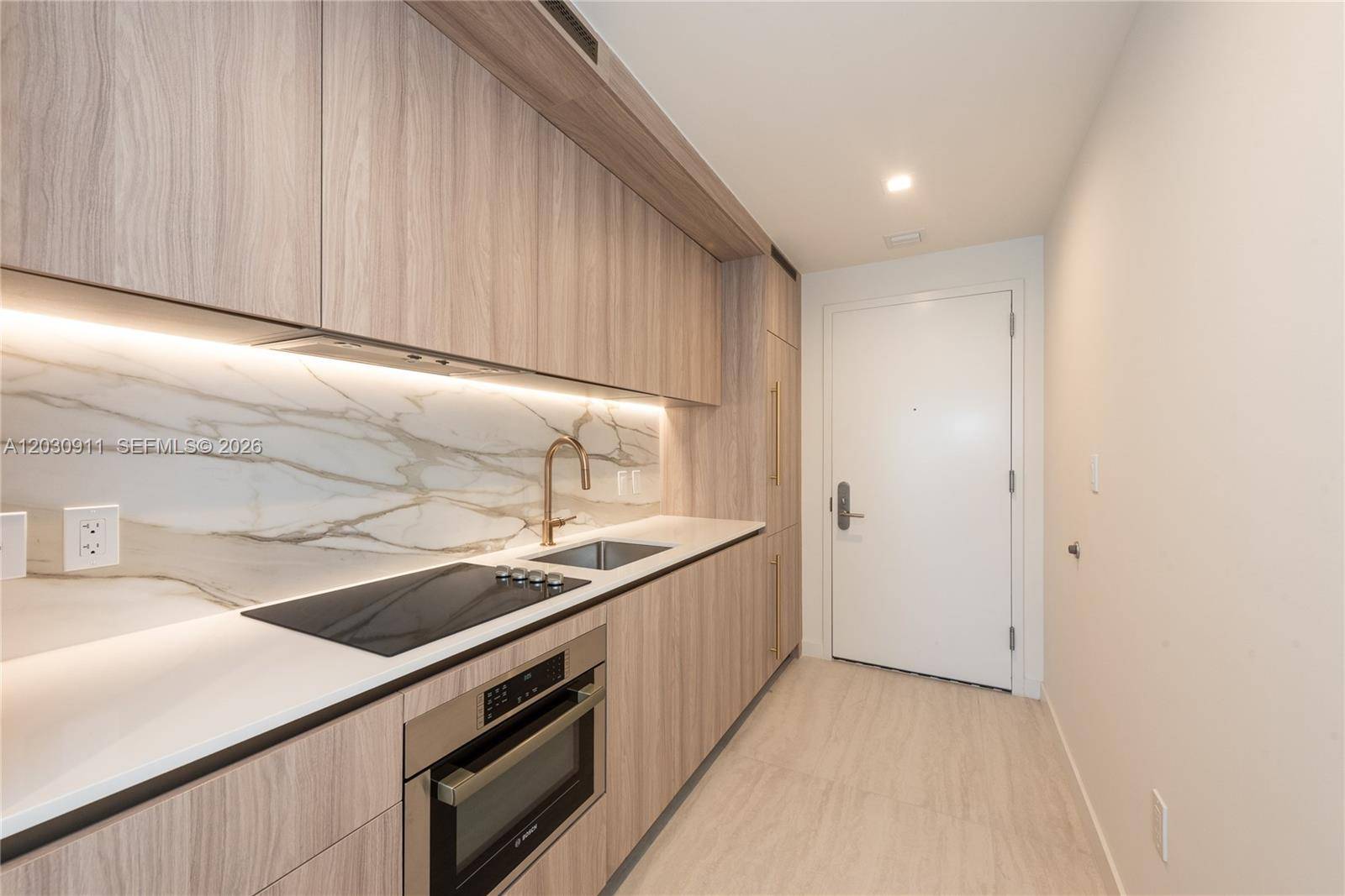 77 SE 5th StreetMiami - Condo/Co-Op/Annual,Condo condo unit 1804 - picture