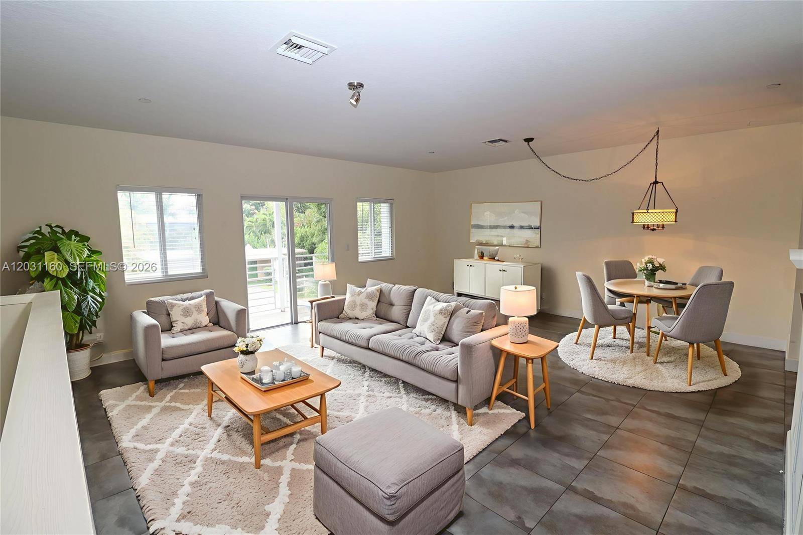 609 NE 28th StWilton Manors - Townhouse/Villa-Annual,Townhouse condo unit 1 - picture