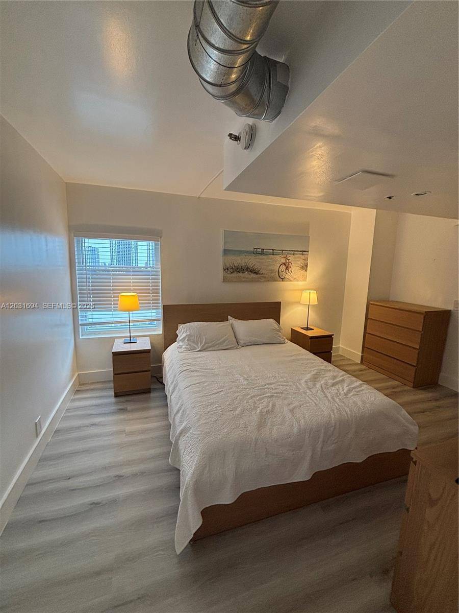 1717 N Bayshore DrMiami - Condo/Co-Op/Annual,Condo condo unit A-1652 - picture