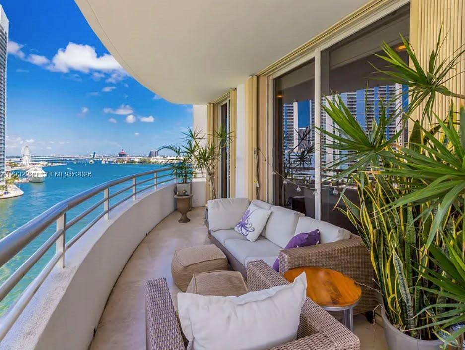 888 Brickell Key DrMiami - Condo/Co-Op/Annual,Condo condo unit 1004 - picture