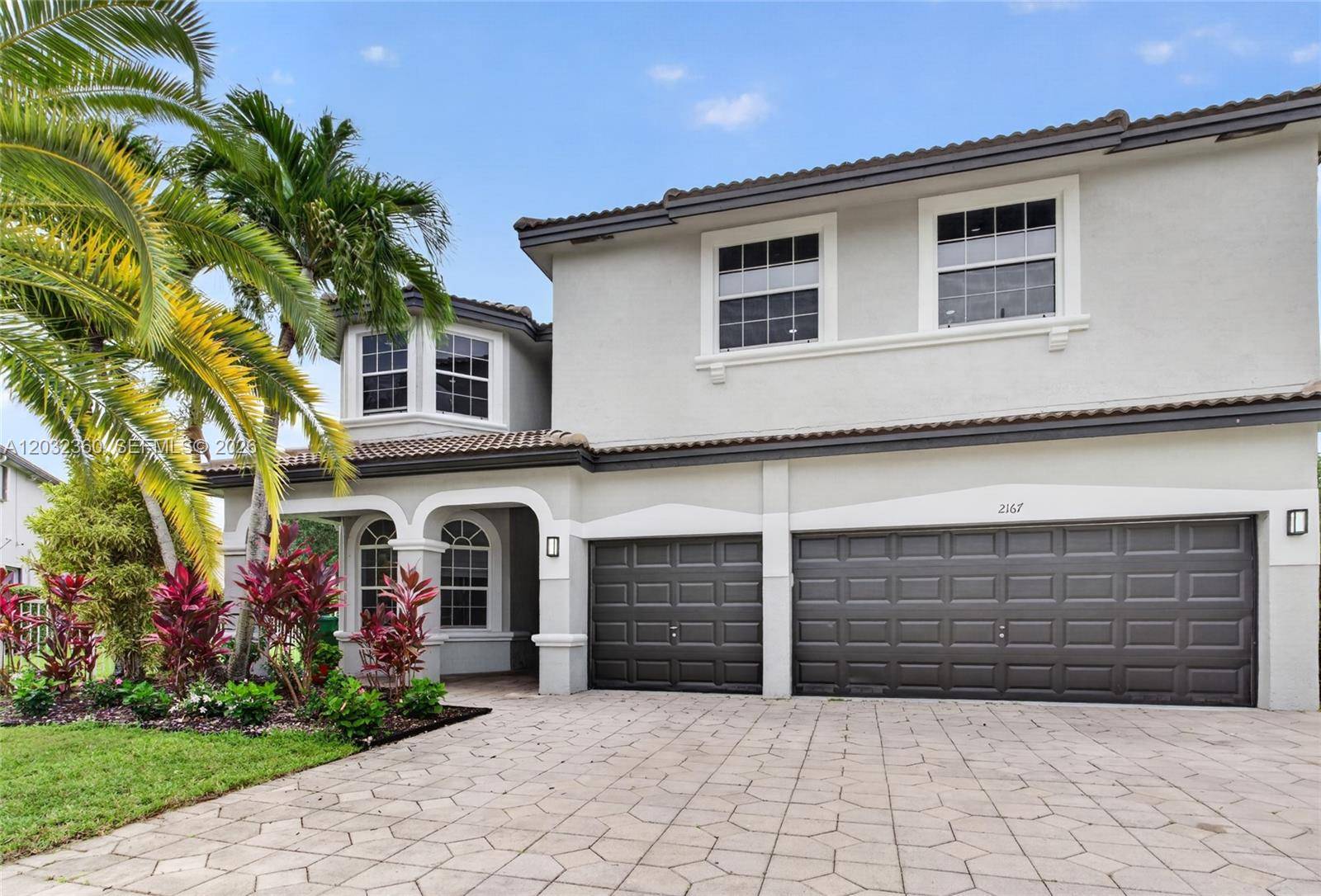 2167 SW 176th TerMiramar - picture