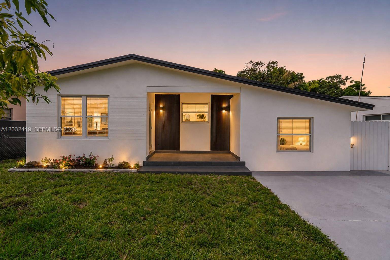 2600 NW 108th StMiami - picture