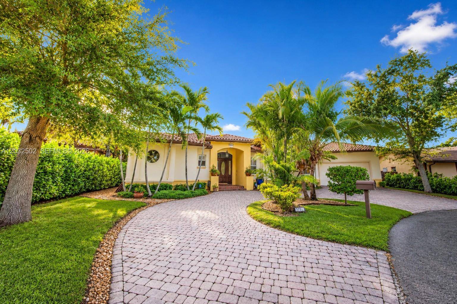 5751 SW 59th PLSouth Miami - Single Family-Annual,House condo unit 5751 - picture