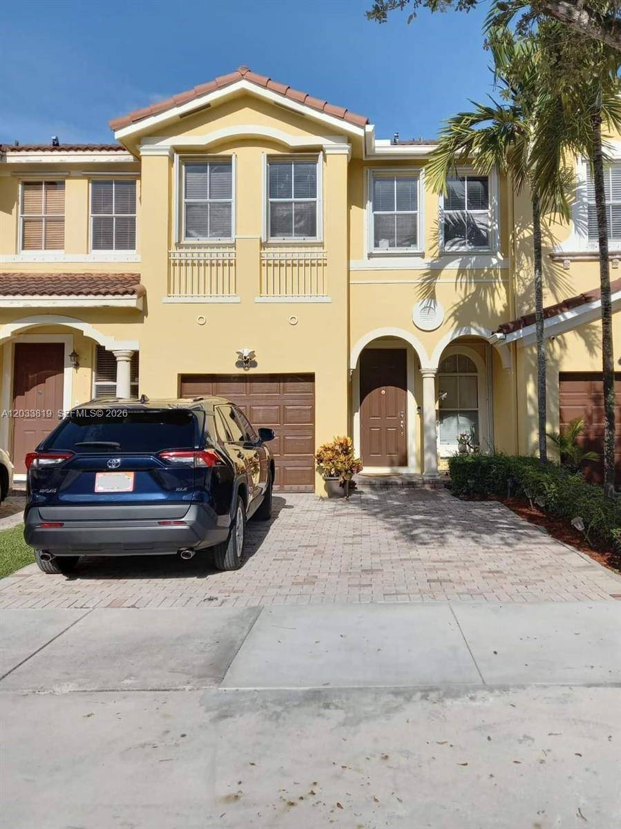 886 SW 149th CtMiami - Townhouse/Villa-Annual,Townhouse condo unit 886 - picture