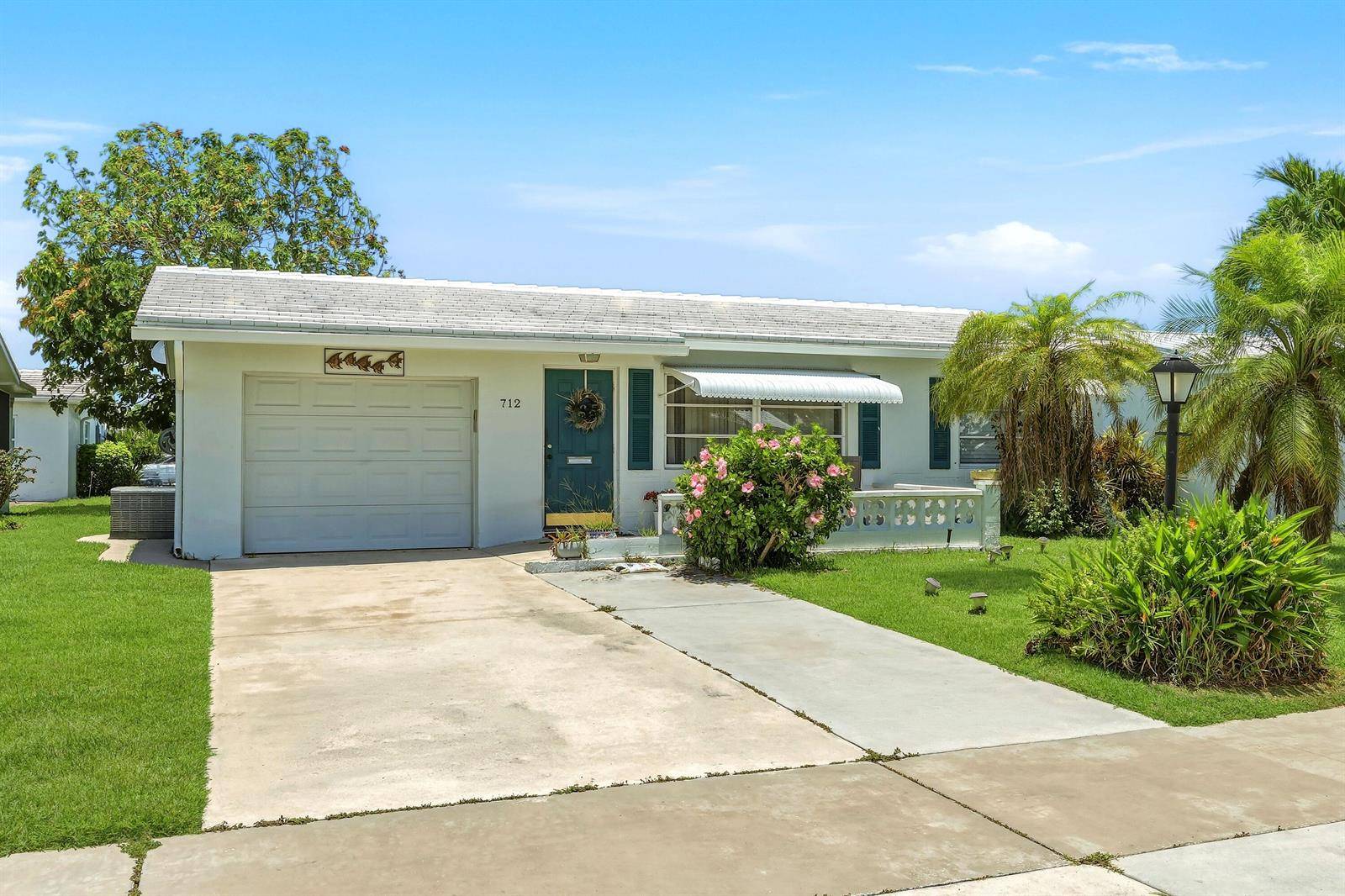 712 SW 18thBoynton Beach - picture