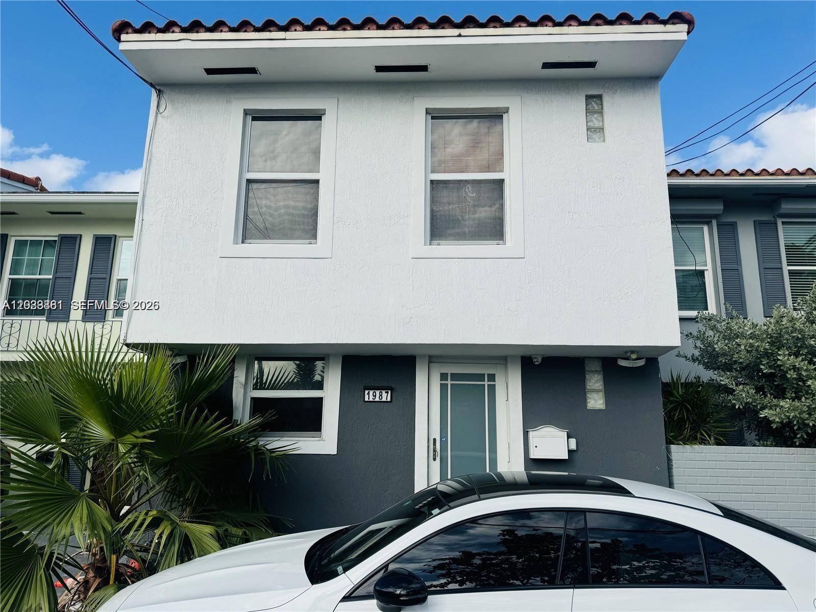 1987 NE 123rd StNorth Miami - picture