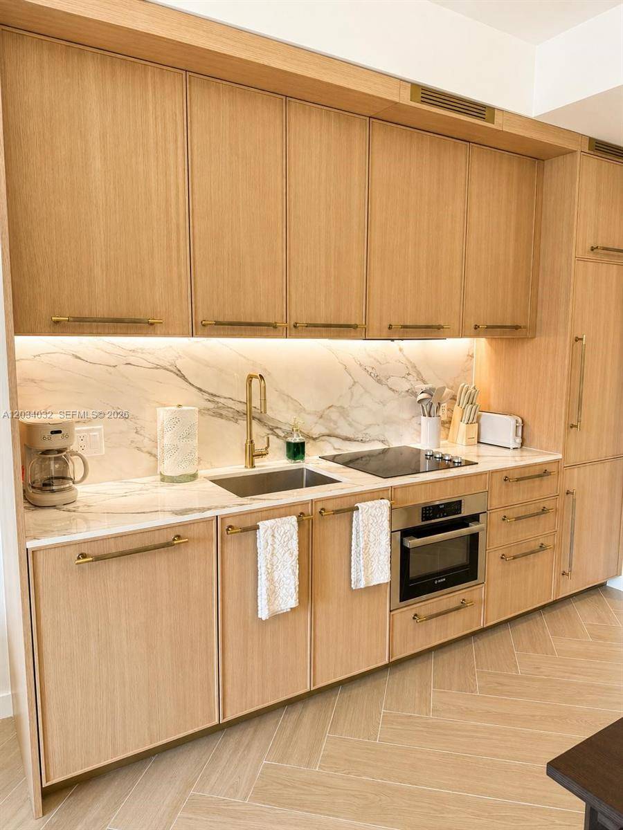 2700 NW 2ND AVEMiami - Condo/Co-Op/Annual,Apartment condo unit 209 - picture