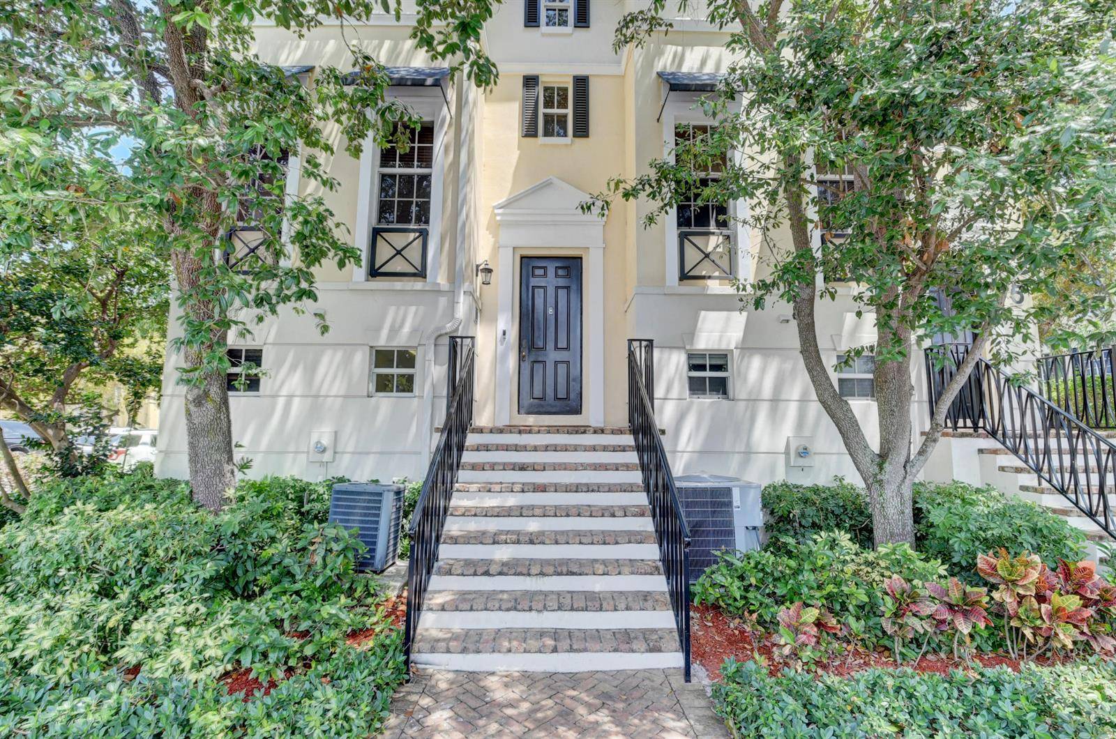 75 NE 5thDelray Beach - Townhouse condo unit U - picture