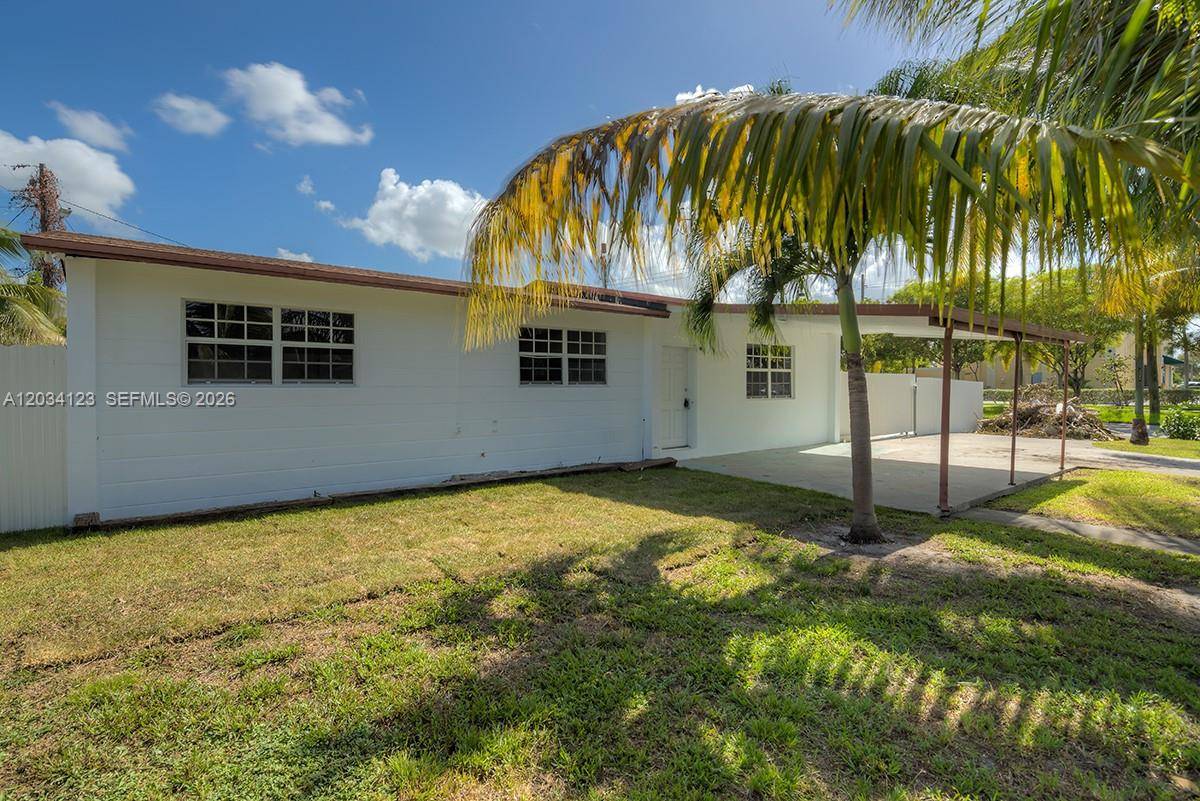 160 NW 199th StMiami Gardens - Single Family-Annual,House condo unit 1 - picture