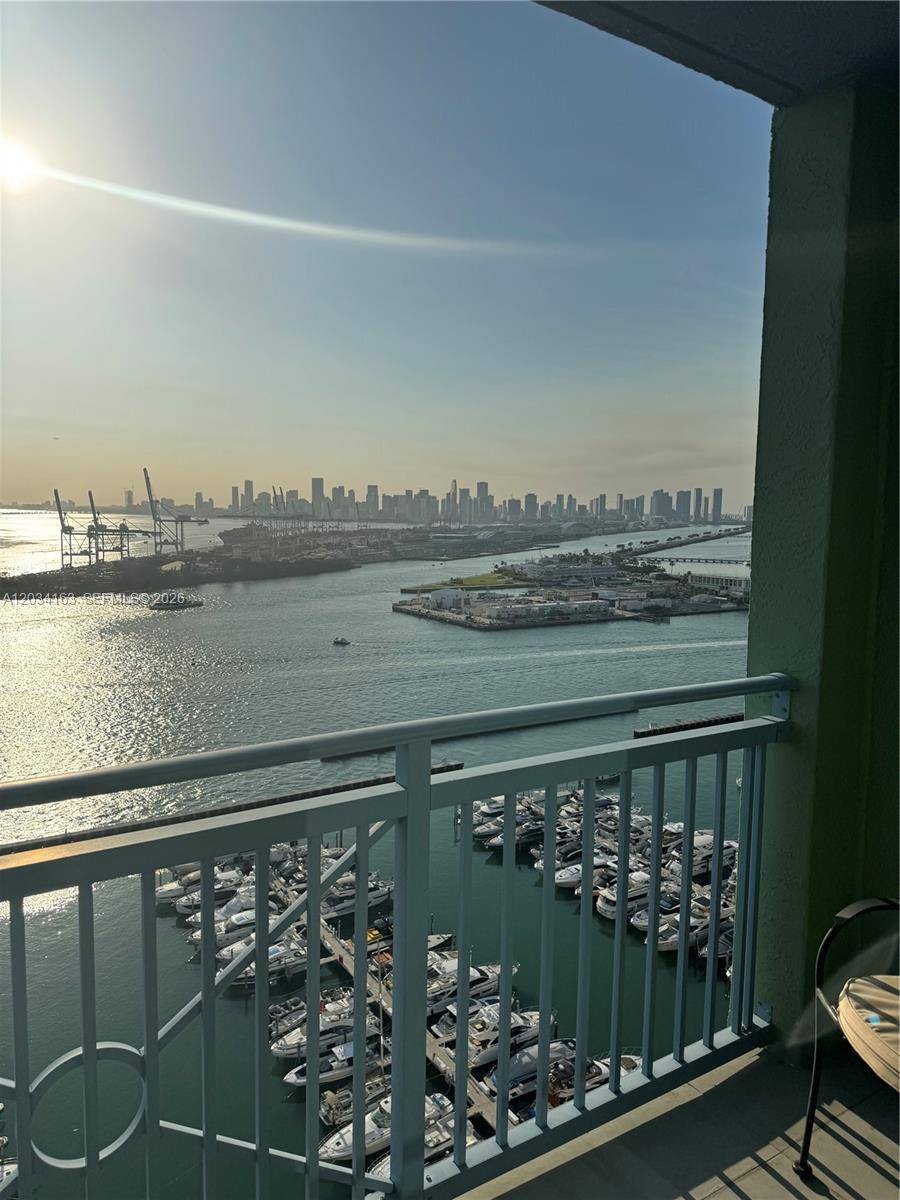 90 ALTON RDMiami Beach - Condo/Co-Op/Annual,Condo condo unit 2908 - picture
