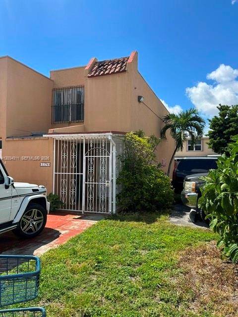 1174 W 40th StHialeah - Townhouse,Condo condo unit 48 - picture