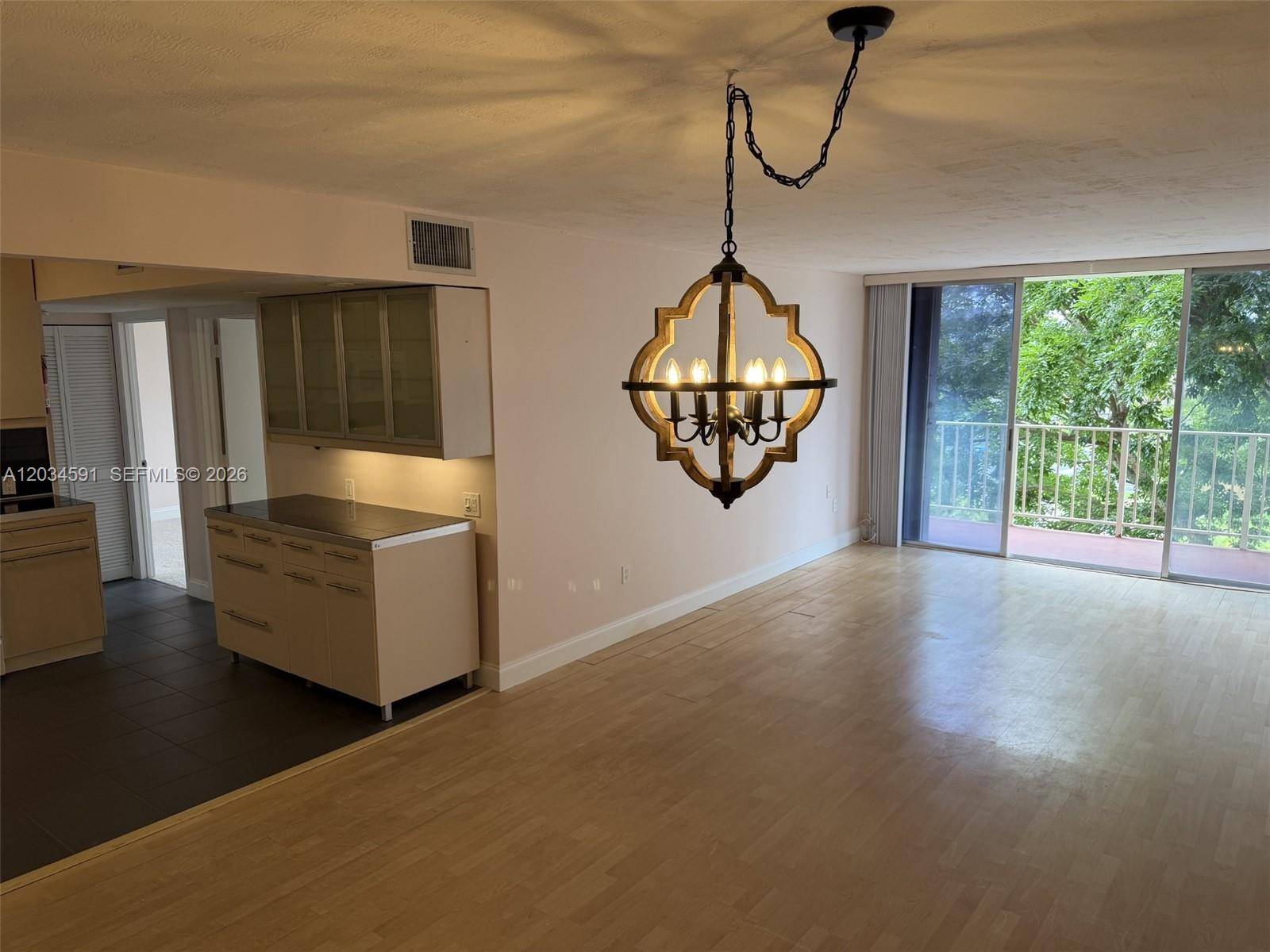 13120 SW 92nd AveMiami - Condo 5+ Stories,Condo condo unit B-404 - picture
