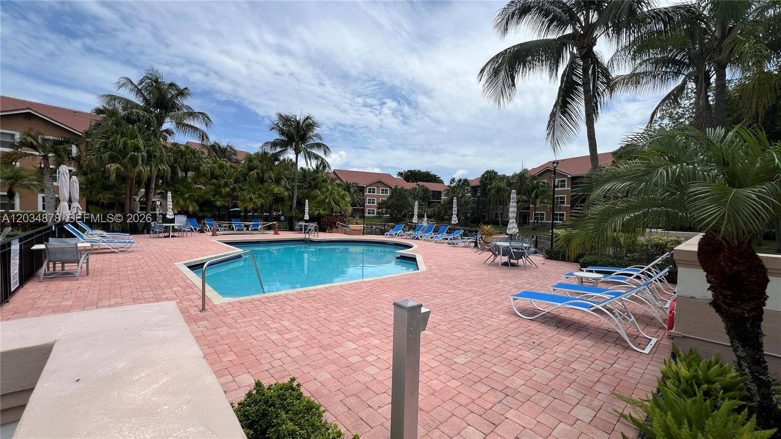 8851 Wiles RdCoral Springs - Condo 1-4 Stories,Condo condo unit 108 - picture