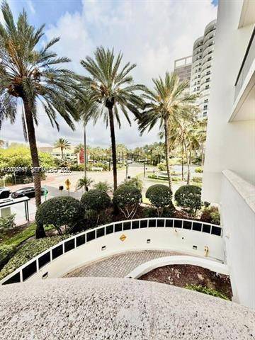9595 Collins AveSurfside - Condo/Co-Op/Annual,Condo condo unit N2-G - picture