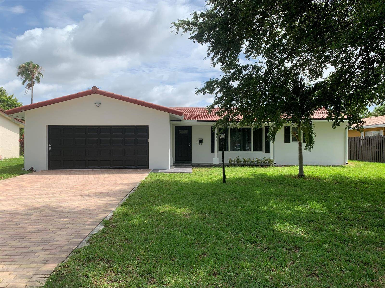 4005 NW 76thCoral Springs - picture