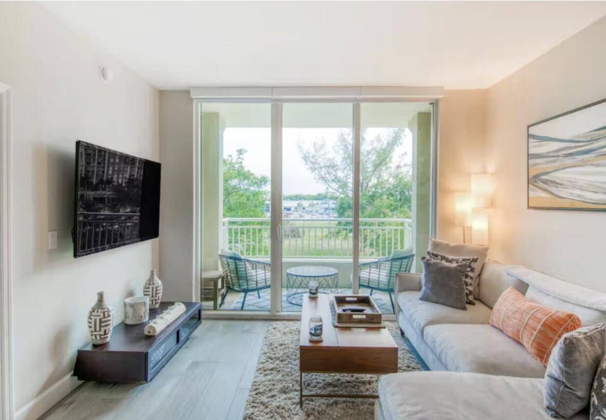 480 HibiscusWest Palm Beach - Condo condo unit Unit 229 - picture