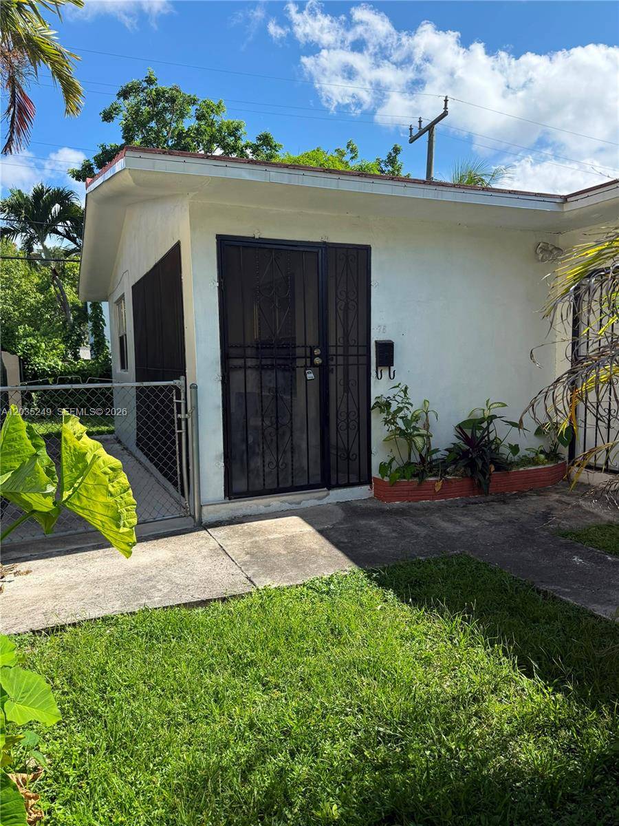 78 NE 43rd StMiami - picture
