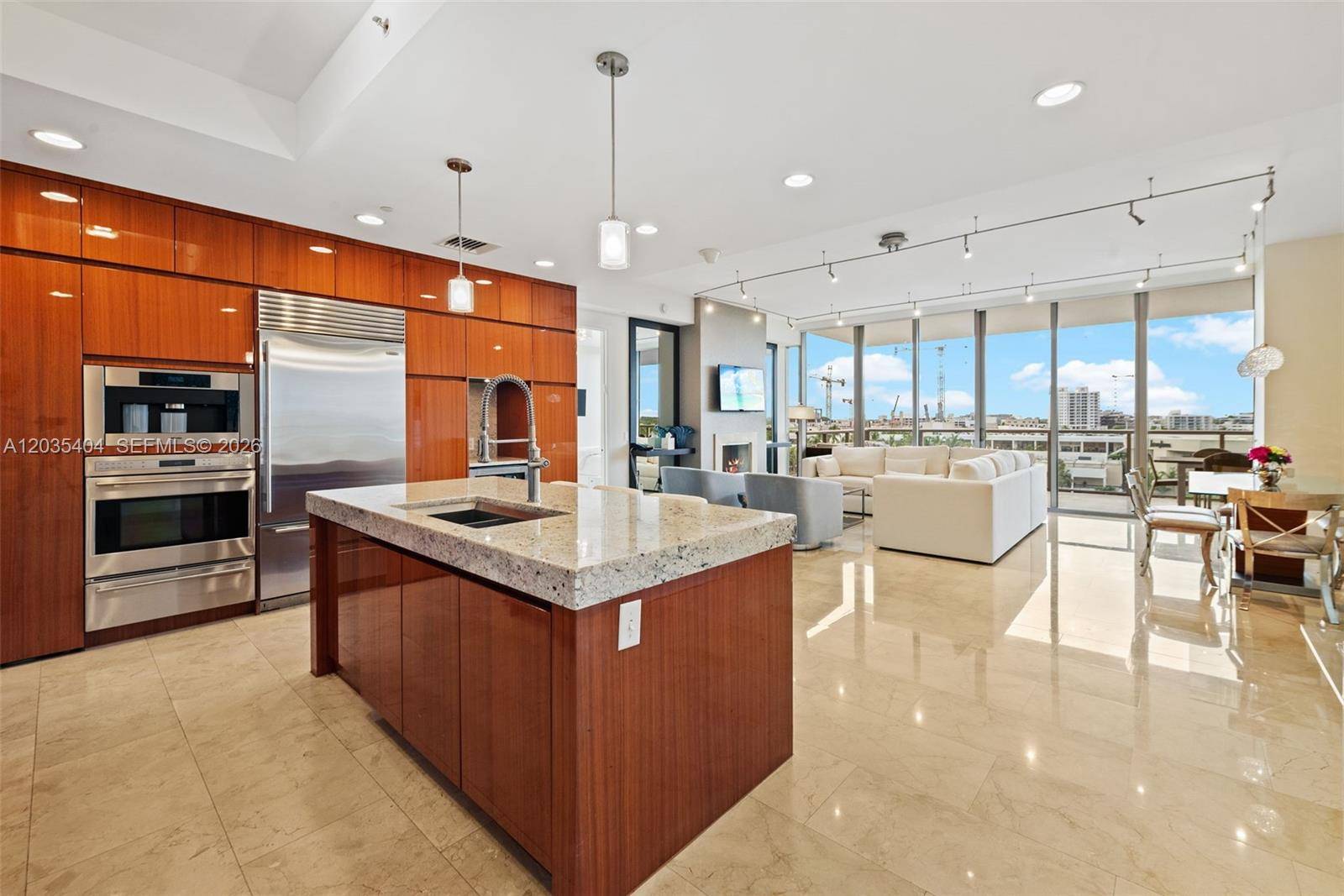 9705 Collins AveBal Harbour - Condo/Co-Op/Off Season,Condo condo unit 605N - picture