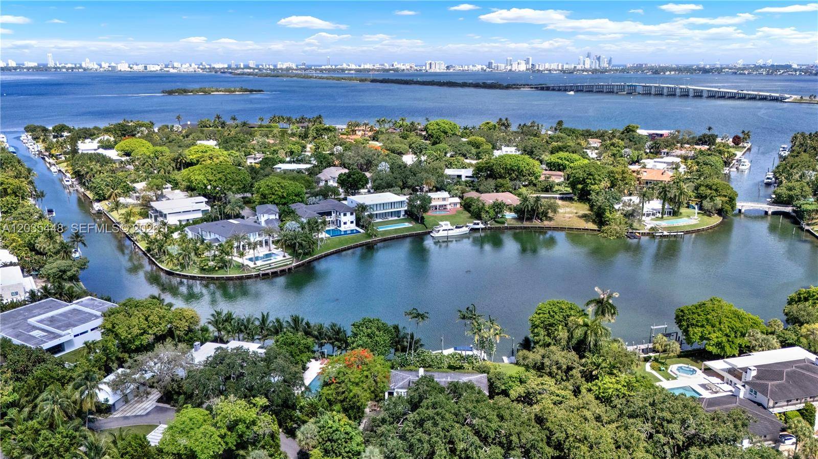 520 Bay Point RdMiami - picture