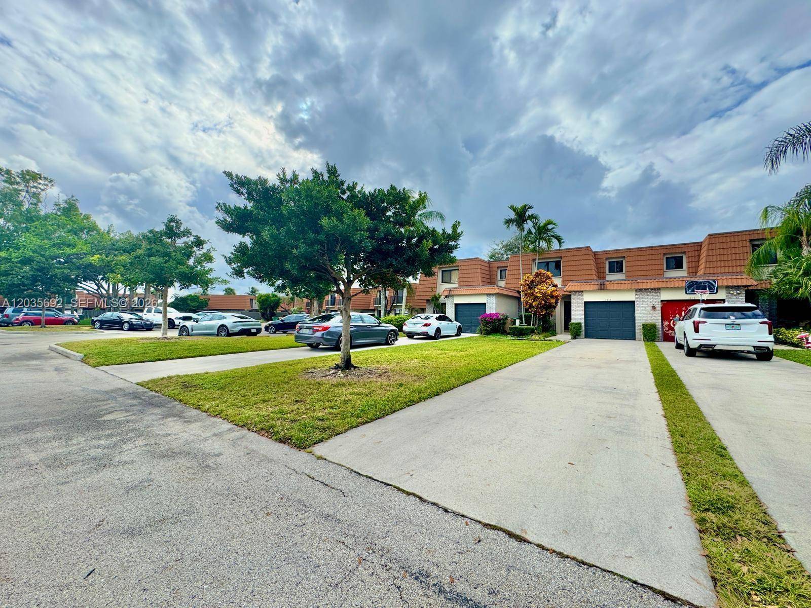 1415 SW 110th WayDavie - Townhouse/Villa-Annual,Townhouse condo unit 1415 - picture