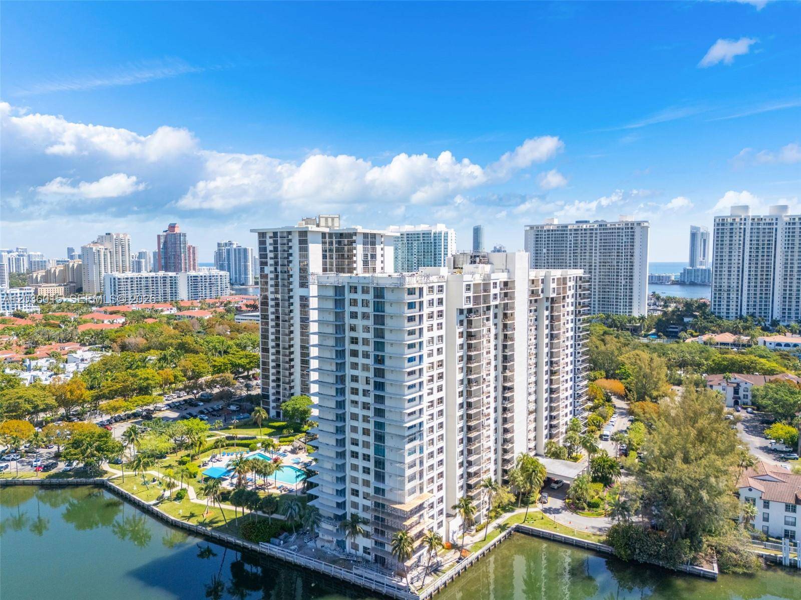 18151 NE 31st CtAventura - Condo/Co-Op/Annual,Condo condo unit PH205 - picture