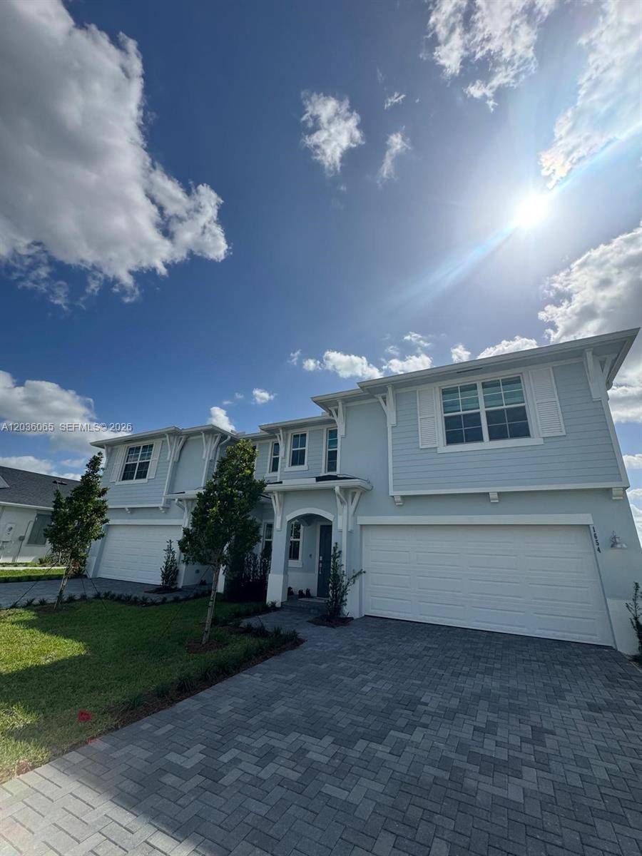 1662 Hoot Owl HolwLoxahatchee - Townhouse/Villa-Annual,Townhouse condo unit 1662 - picture