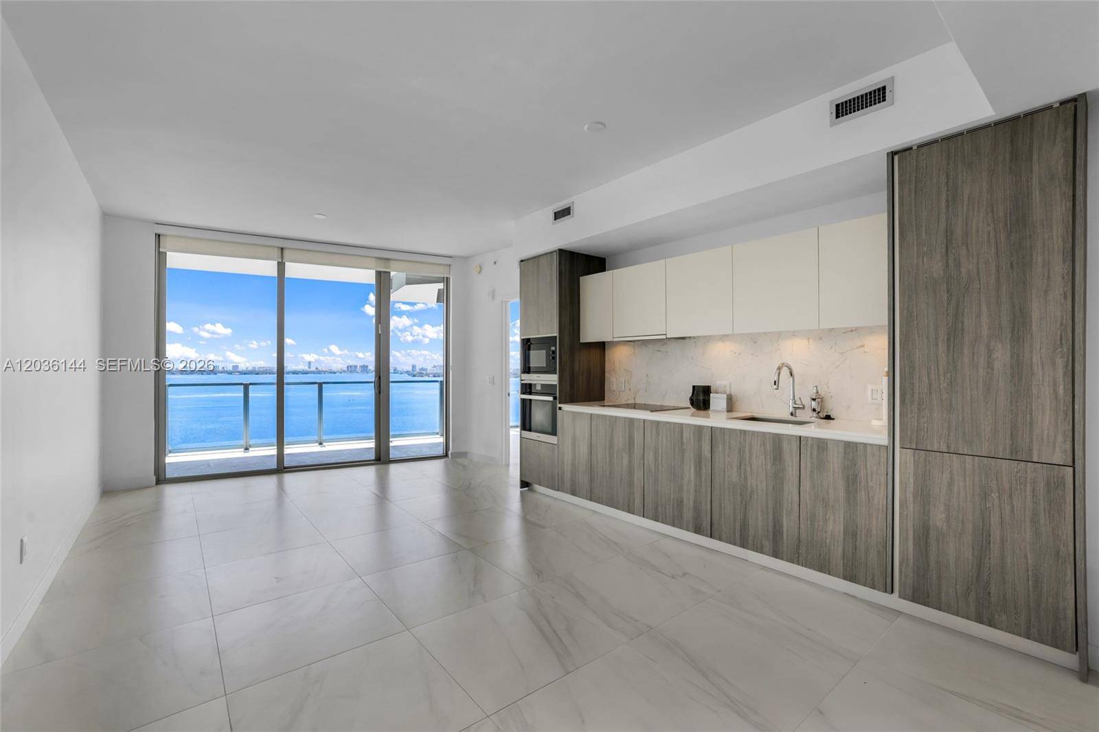 2900 NE 7th AveMiami - Condo/Co-Op/Annual,Condo condo unit 1806 - picture