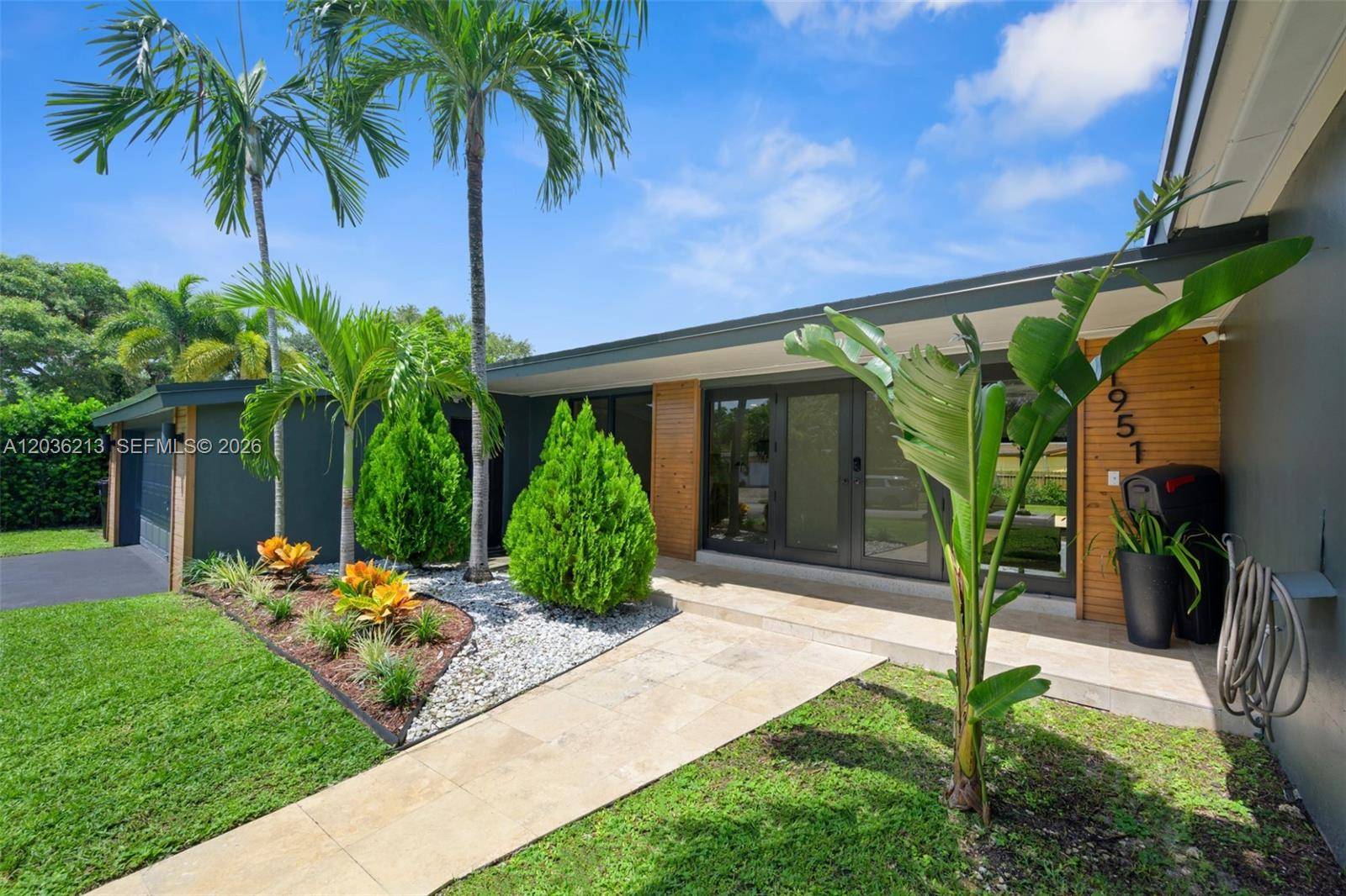 1951 NE 187 th drNorth Miami Beach - picture