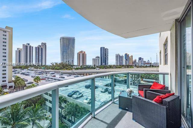 19390 Collins AveSunny Isles Beach - Condo/Co-Op/Annual,Condo condo unit 702 - picture