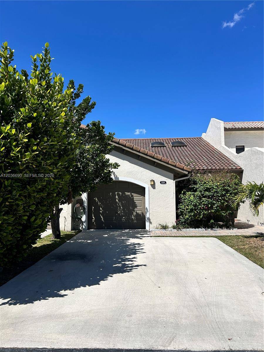 11519 SW 84th LnMiami - Townhouse/Villa-Annual,Villa condo unit 11519 - picture