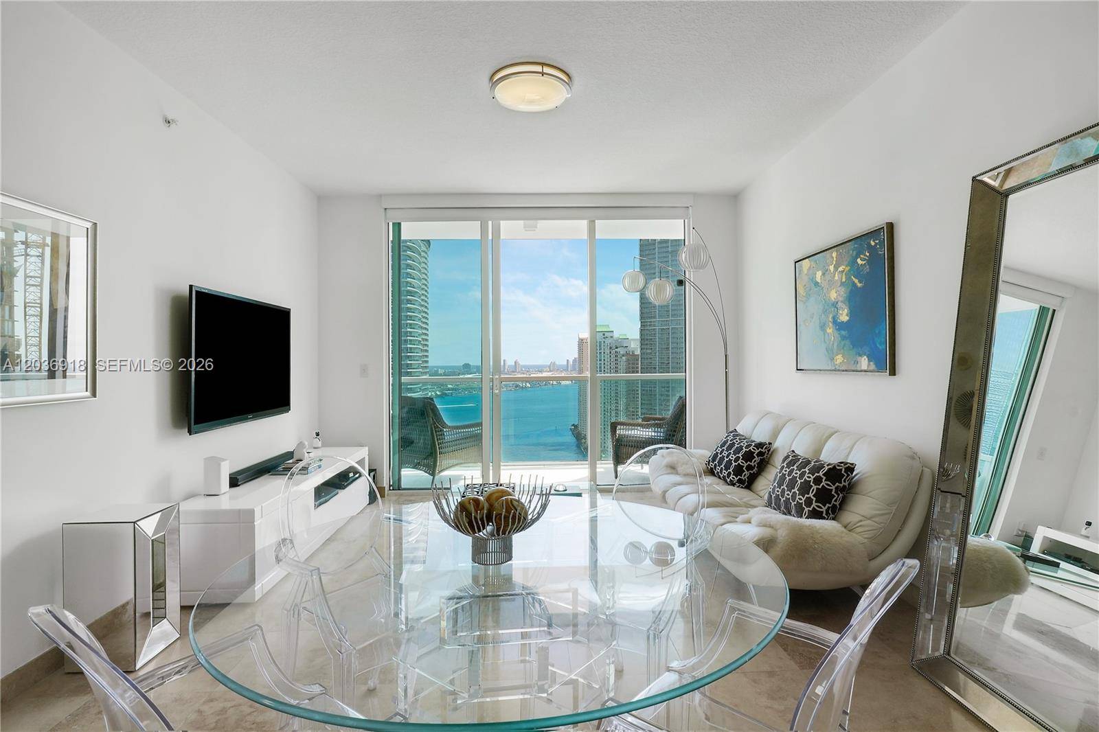 31 SE 5th StMiami - Condo/Co-Op/Annual,Condo condo unit 3812 - picture