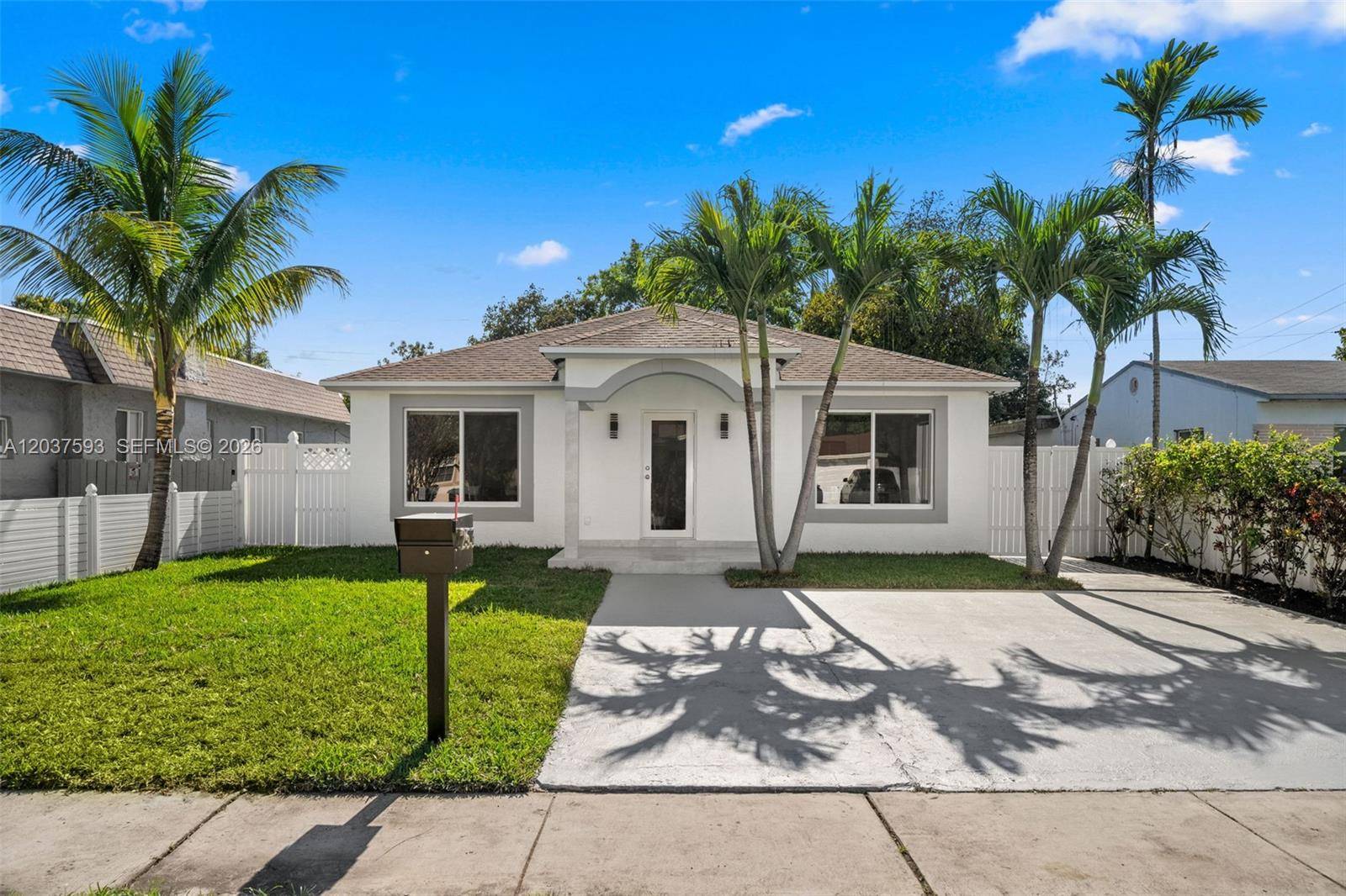 253 SW 4th StDania Beach - picture